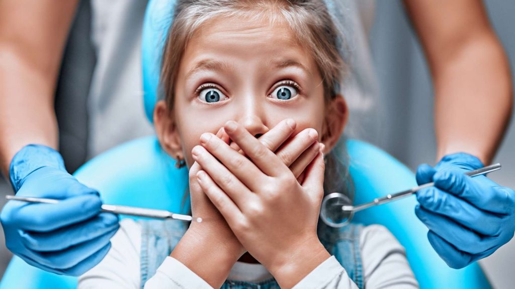 10 Cara Merawat Gigi Anak agar Tidak Takut ke Dokter Gigi