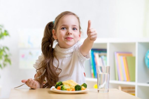 7 Cara Membuat Bekal Sehat dan Bergizi untuk Anak 7 Cara Membuat Bekal Sehat dan Bergizi untuk Anak