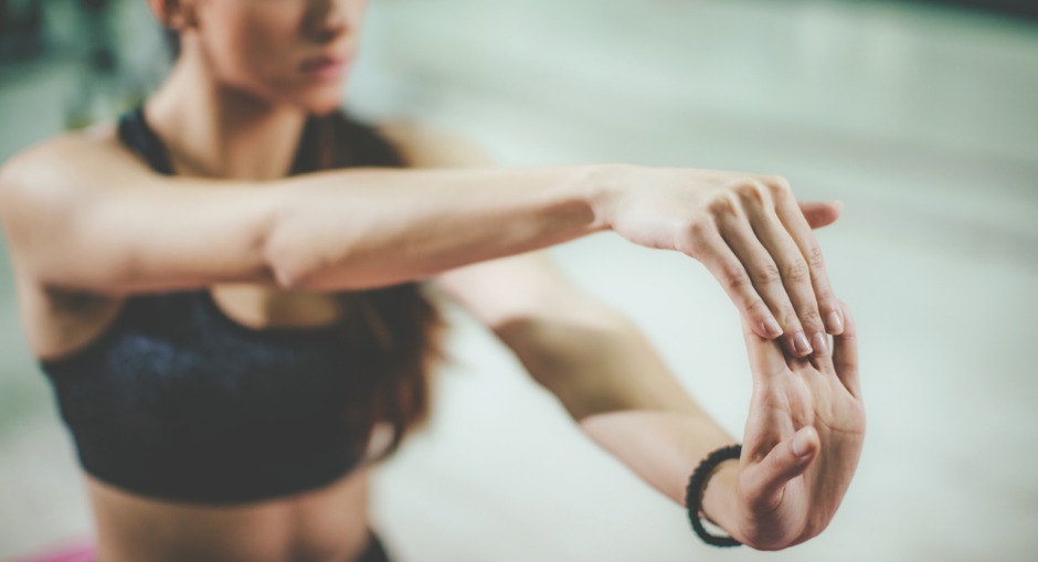 10 Gerakan Yoga Tangan untuk Meningkatkan Fleksibilitas