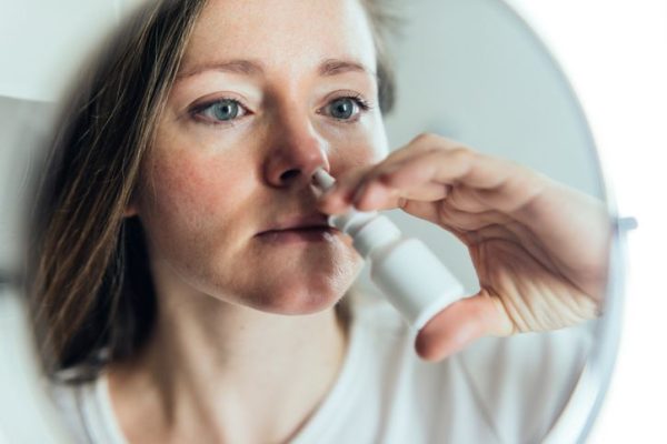 10 Cara Aman Membersihkan Kotoran Hidung Tanpa Cedera 10 Cara Aman Membersihkan Kotoran Hidung Tanpa Cedera