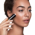 5 Tips Makeup Aman untuk Kulit Berjerawat
